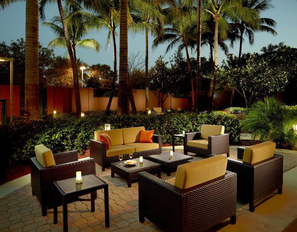 Courtyard By Marriott Fort Lauderdale Weston Exterior foto